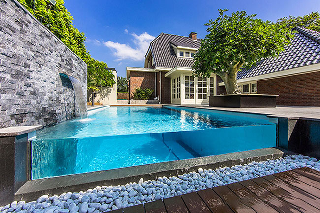 piscina acr&iacute;lica