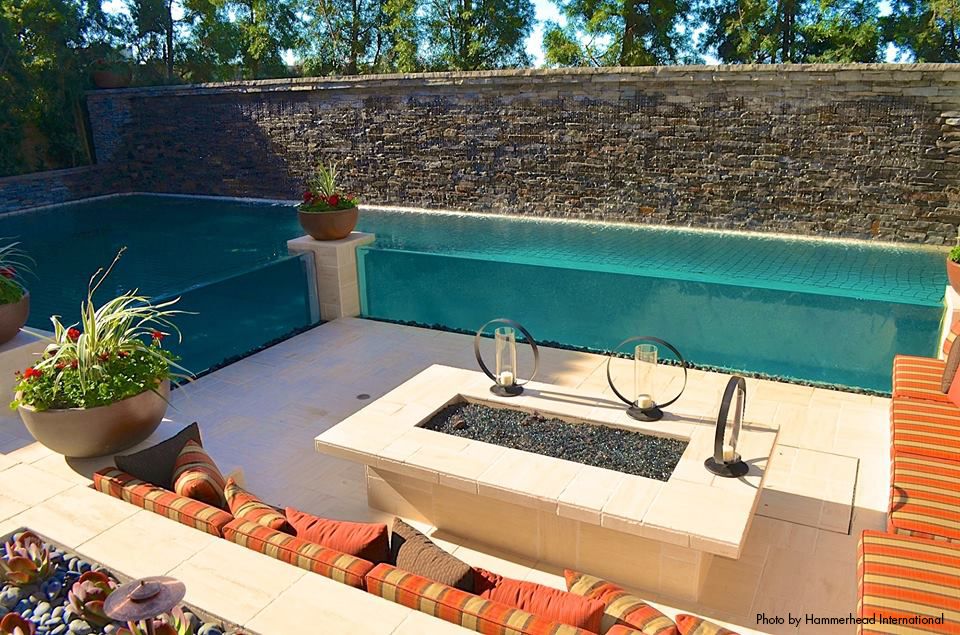 Piscina elevada acr&iacute;lica - LEYU