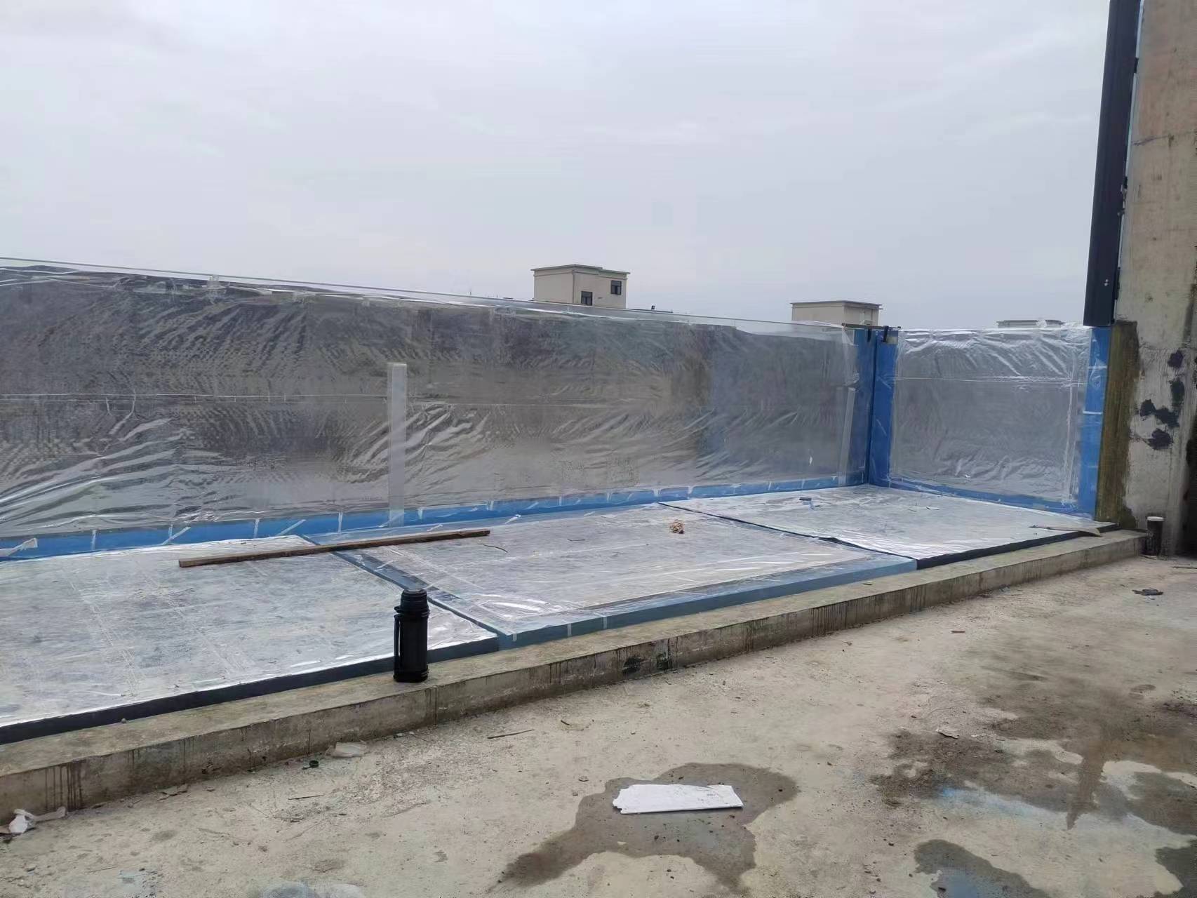 Piscina acr&iacute;lica - instalaci&oacute;n