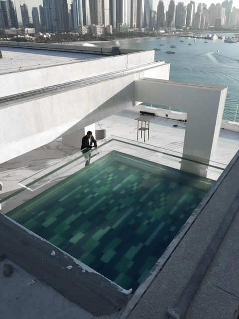 Descubra lo último en lujo: compre diseños de piscinas acrílicas de Leyu Acrylic Factory