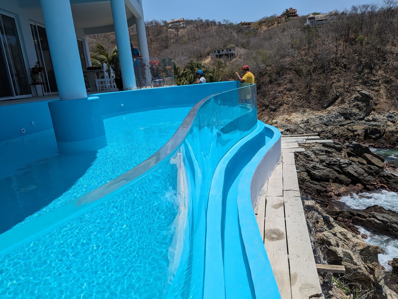 Piscina acrílica de bricolaje: panel acrílico grande personalizado para piscina en Medio Oriente